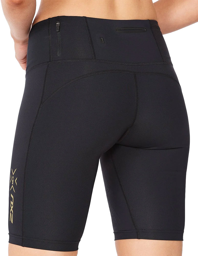2XU_WA6593B_Light Speed_Mid_Rise_Damen_Kompressionshorts (4).jpg