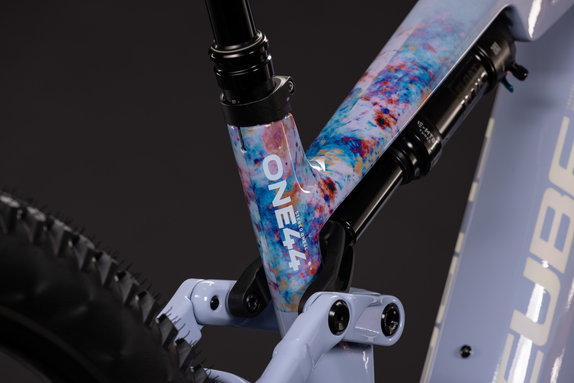 Stereo Hybrid ONE44 HPC SLX Evo 800 artline