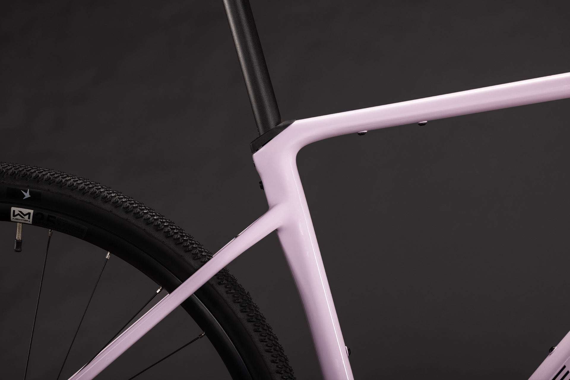 Nuroad EX bubblegum´n´black