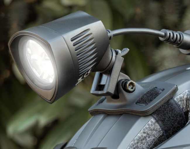 Sigma-Buster-2000-HL-LED-Helmleuchte-(5).jpg