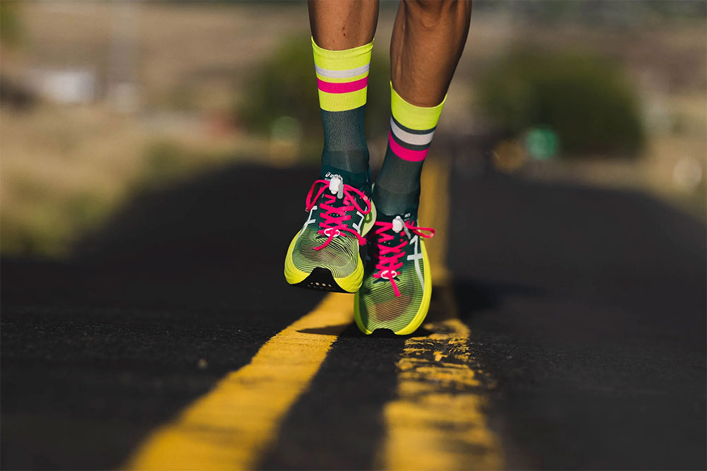 Incylence_Ultralight-Tracks-Socken_01022521_ (4).jpg