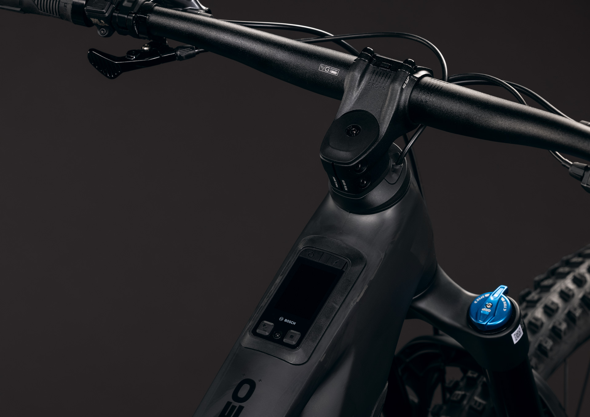 Stereo Hybrid ONE77 HPC SLX 800 blackline