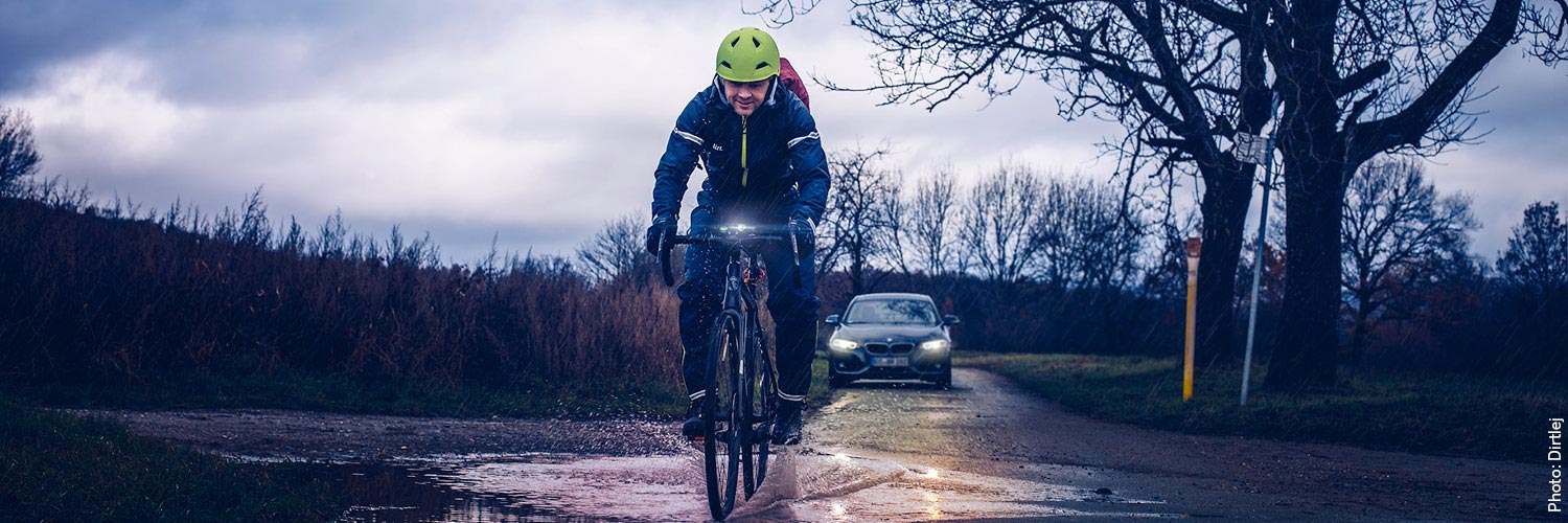 bekleidung_herren_regenbekleidung_dirtsuits.jpg