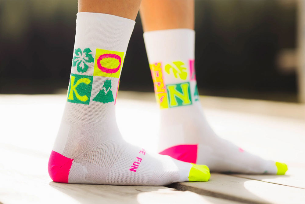 incylence-ultralight-socks-high-cut-kona-laura-philipp-v3-3.jpg