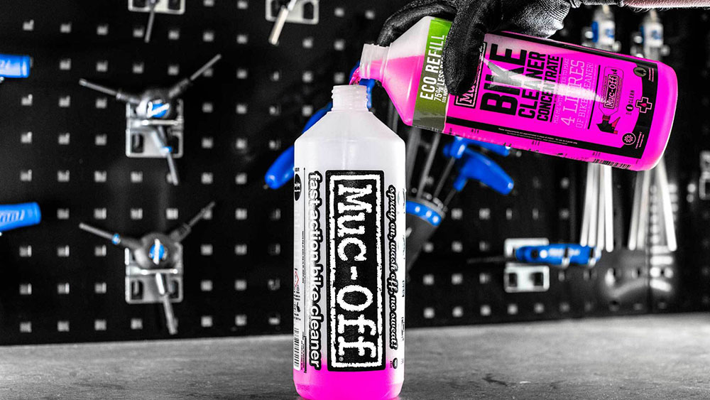 Muc-Off-Nano-Gel-Bike-Cleaner-Concentrate-(4).jpg