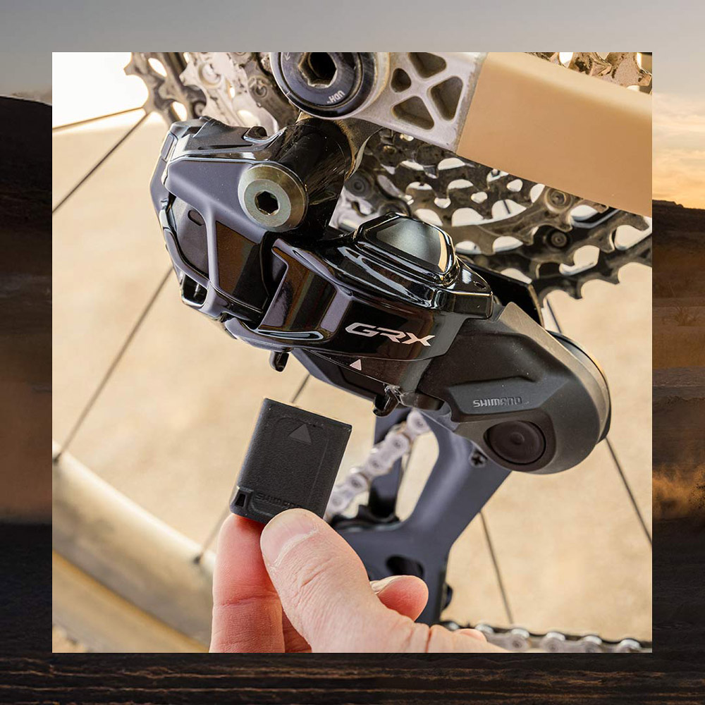1012650_1004998_Shimano-GRX-Di2-RD-RX827_c.jpg