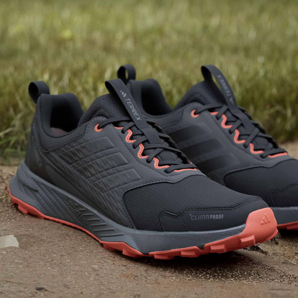 Adidas_Terrex_Tracefnder2Clima_cblack_cblack_seimor (1).jpg