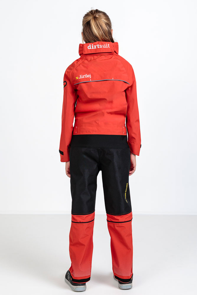 dirtlej-20250080-20250081-dirtsuit-kids-edition-studio-2.jpg