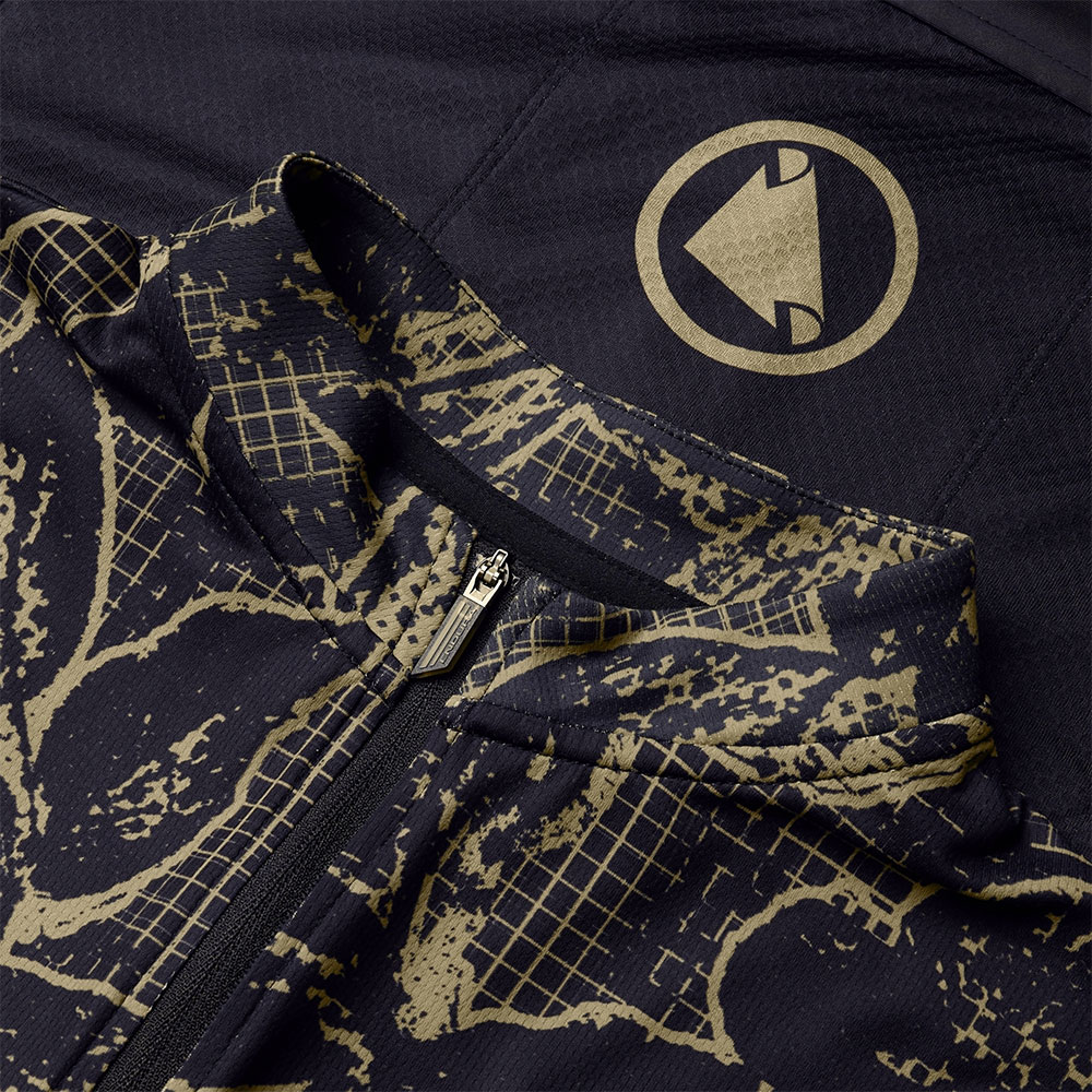 Endura_R-E3238BK _Floral_FS260_Trikot (5).jpg