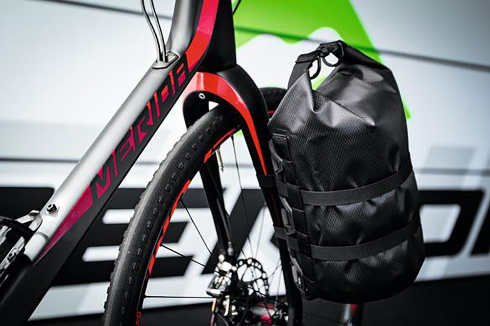Gravelcage-inkl.-Tasche_02.jpg