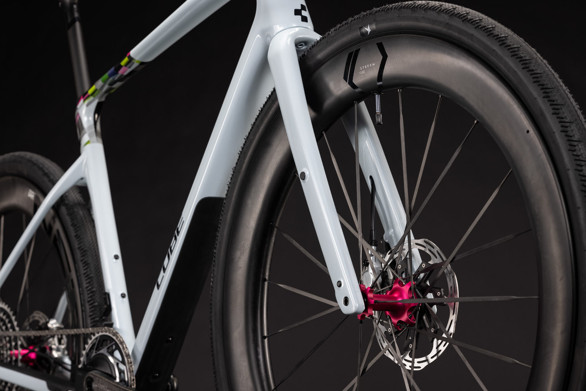 Nuroad C:62 SLT glacier´n´magenta