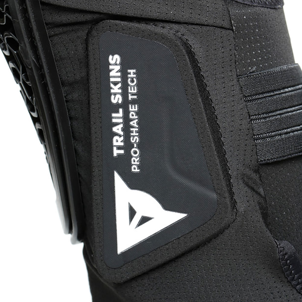 Dainese-Trail-Skins-Pro-Knieprotektoren-3879717-001-(6).jpg