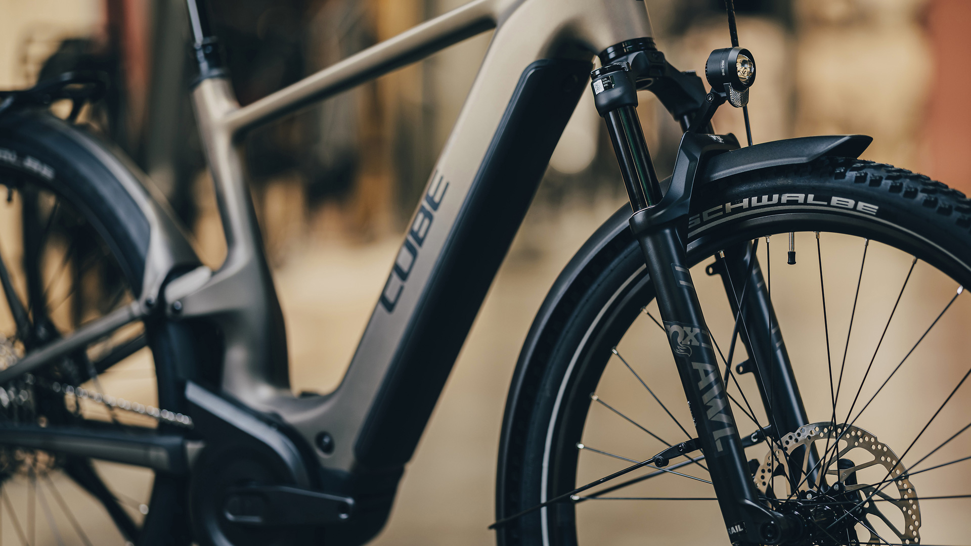 Nuride Hybrid ONE11 HPC SLX 800 goldenbrown´n´black