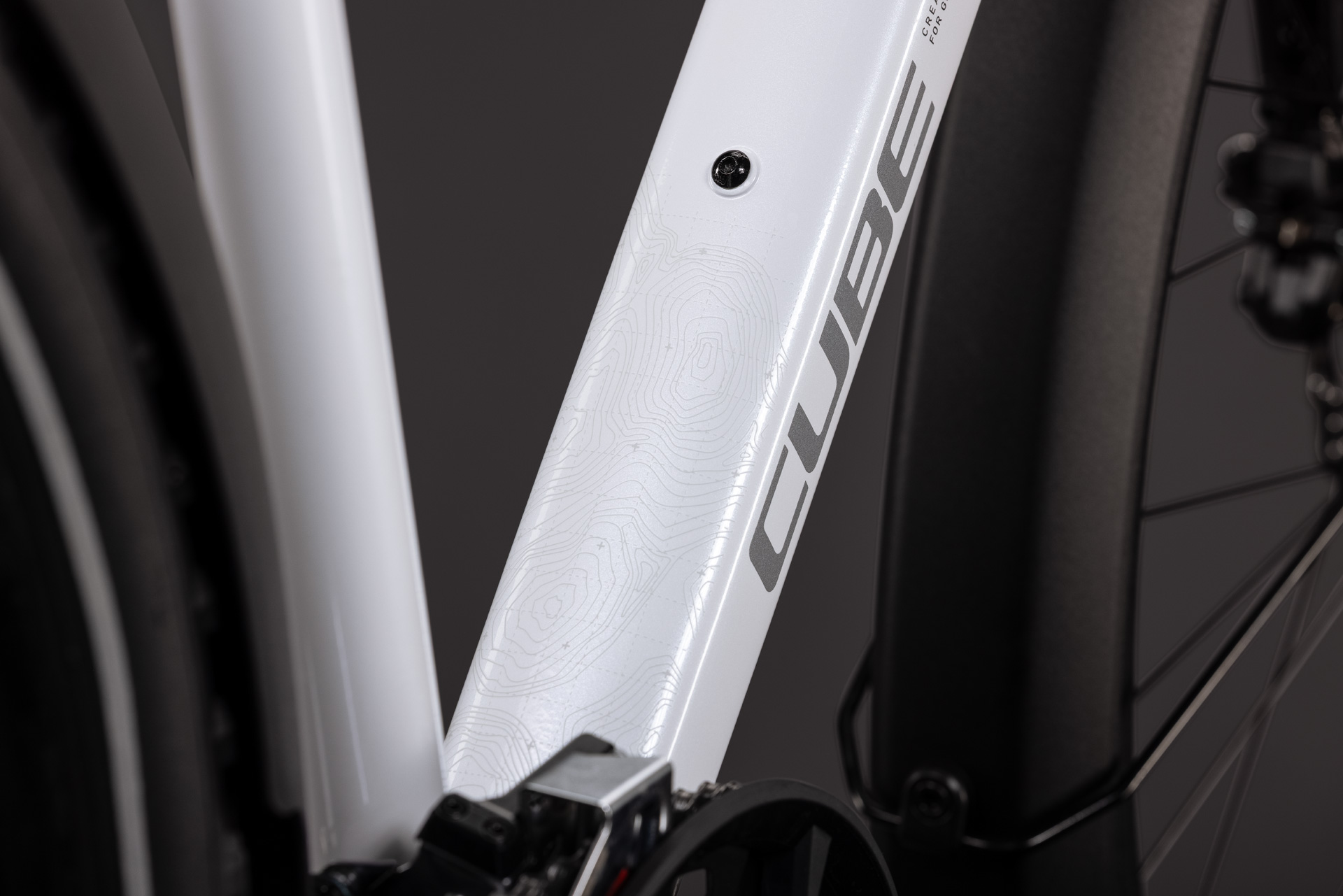 Nature Pro FE metallicwhite´n´reflex