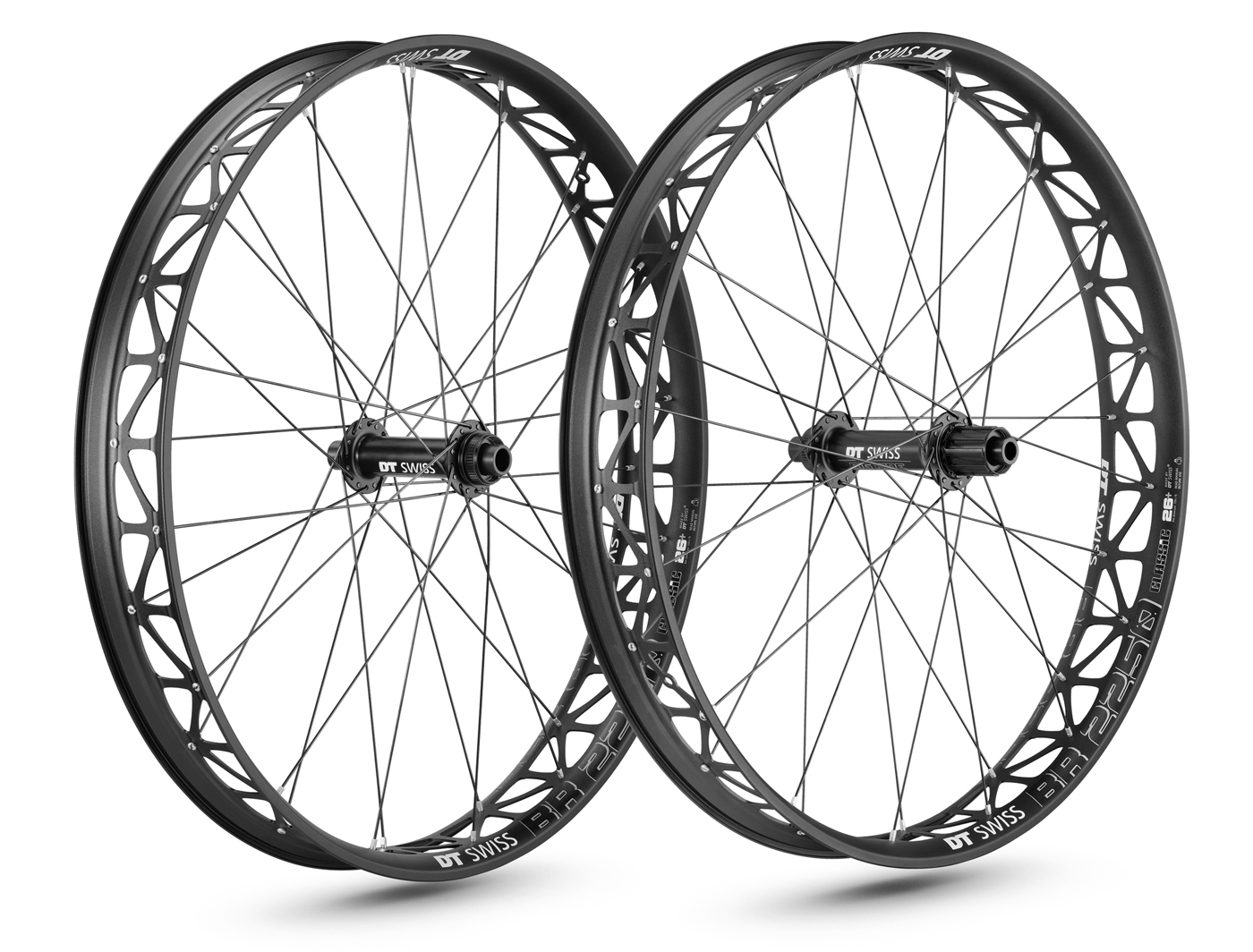 DT_Swiss__2250_Classic_26_Fatbike_Disc_CL_TA_Shimano_Laufradsatz_1.jpg