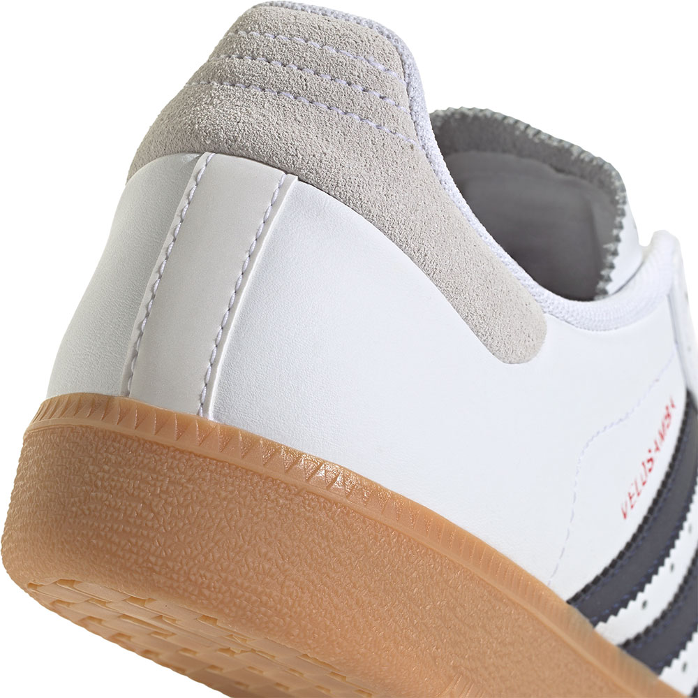 JQ9179_9_FOOTWEAR_Photography_Detail-View-2_white.jpg