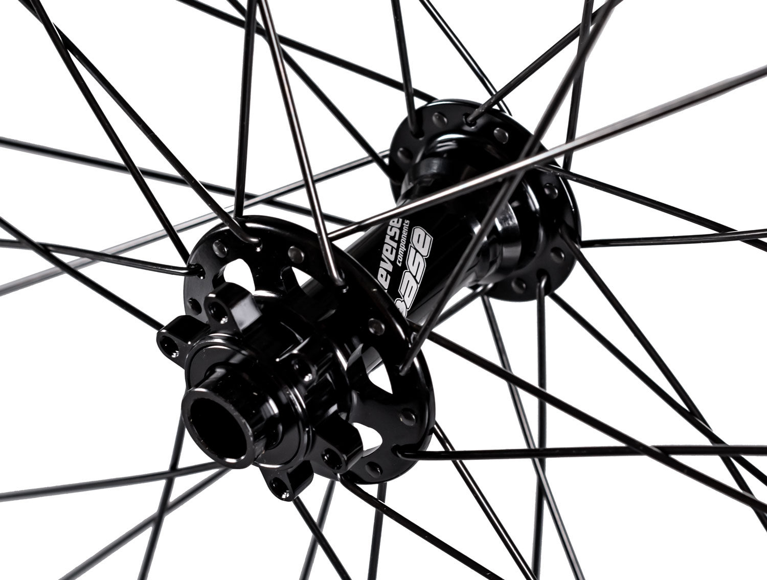 Reverse-Components-Black-One-29-Boost-Vorderrad.jpg