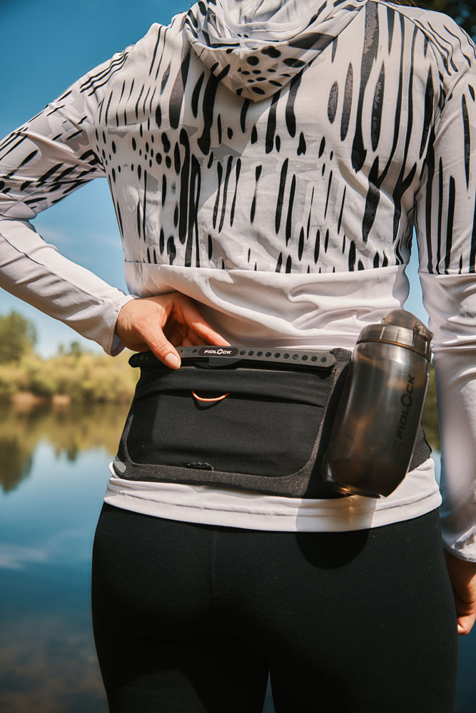 Fidlock-HB-10001-P0001-BLK-20136157-Hip-Belt-Single-bottle-450-Hufttasche-23.png