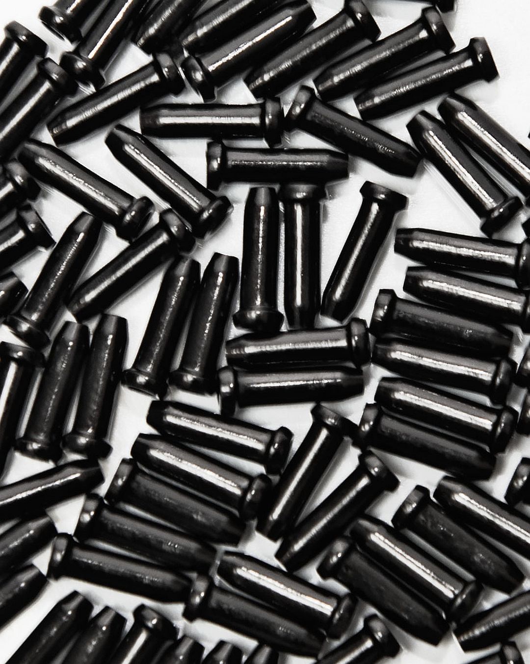 Cable Caps schwarz.jpg