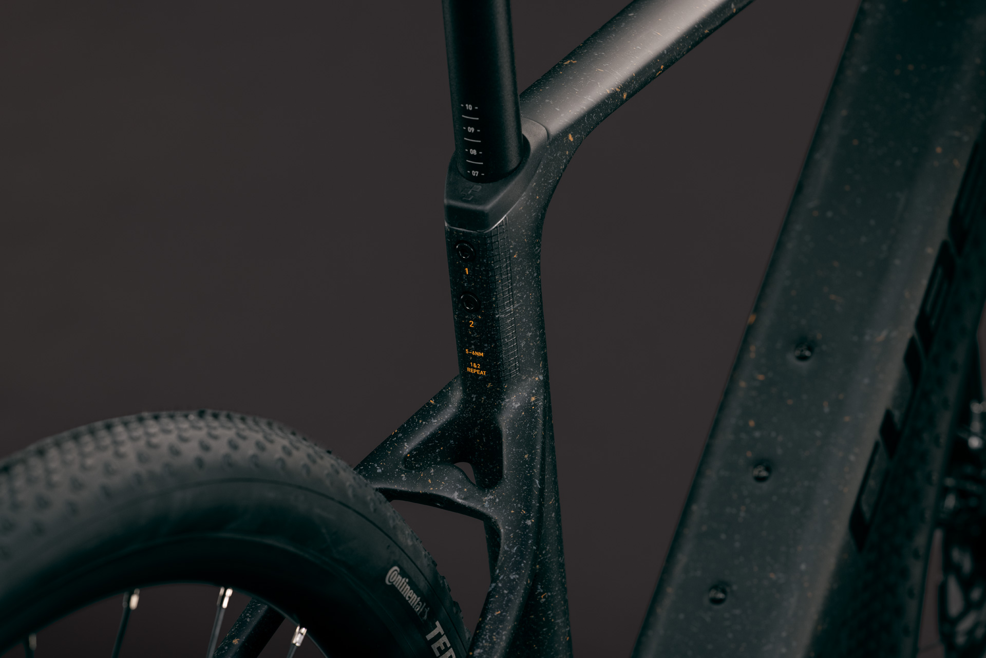 Nulane Hybrid C:62 SLX 400X mineralblack´n´orange