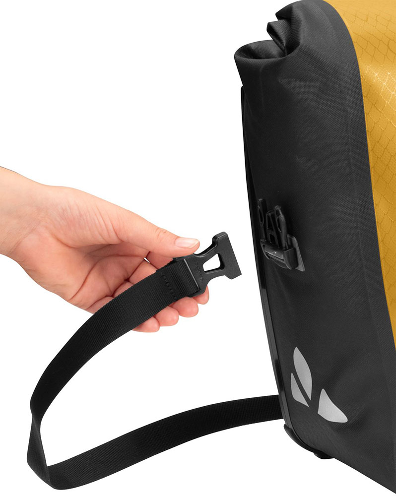 Vaude-Aqua-Front-(rec)-45845_317-(5).jpg