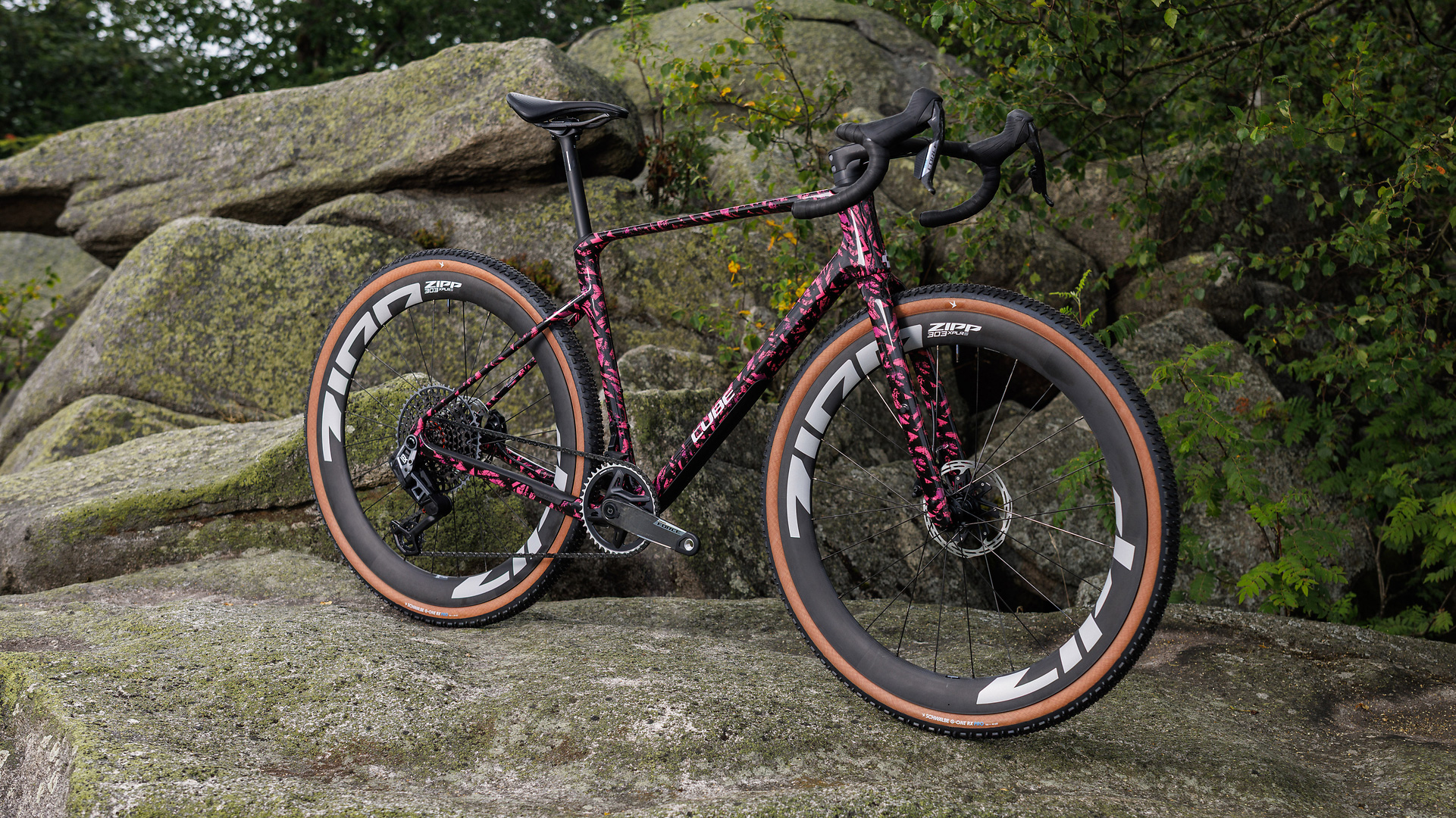 Nuroad C:62 SLX pinkaction´n´black