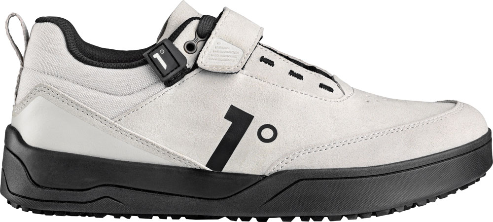 FIRST-DEGREE_FUSE_light-grey.jpg