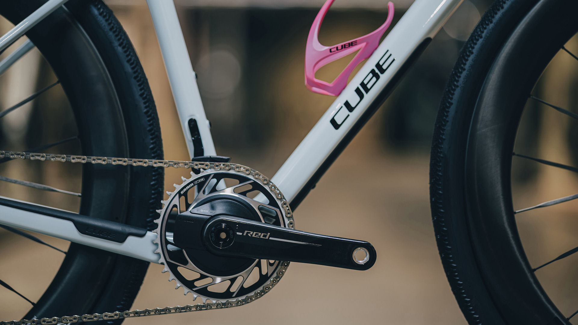 Nuroad C:62 SLT glacier´n´magenta