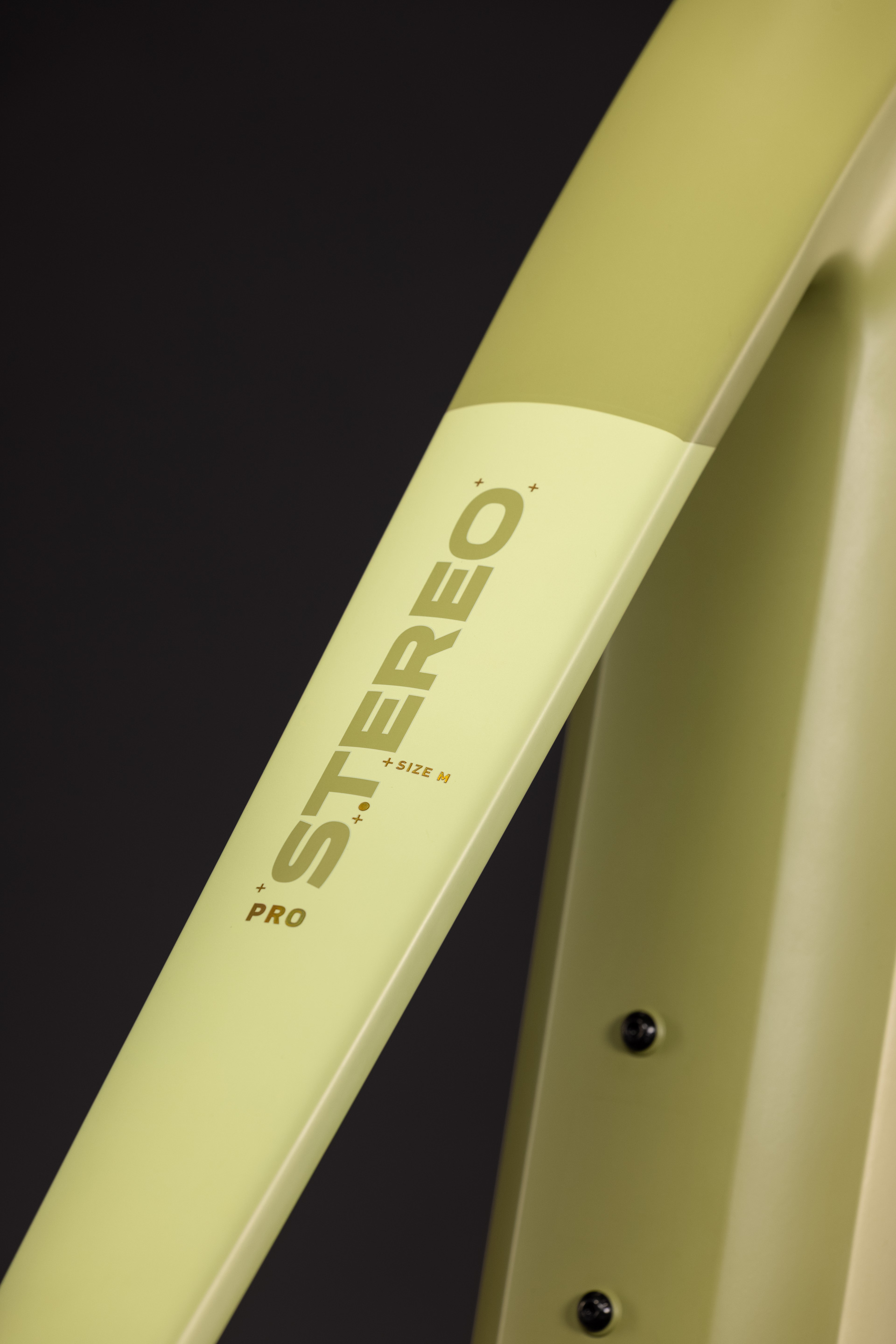 Stereo Hybrid ONE44 Pro 800 softwillow´n´green