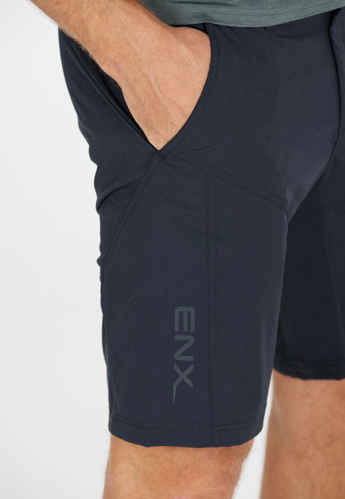 Endurance_Benal-2-in-1-MTB-Shorts-mit-Polster_E241395-1001_ (4).jpg