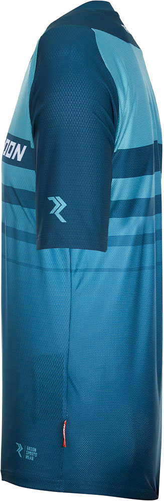 blau-kurzarm-seite.jpg