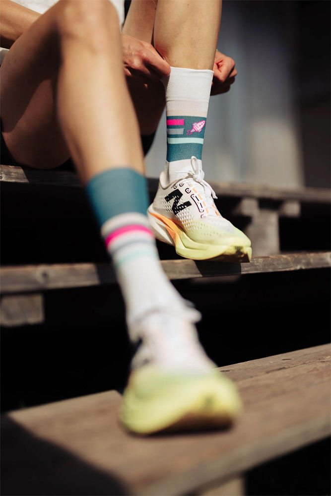 incylence-ultralight-socks-high-cut-kick-ass-v3-01026911 (4).jpg