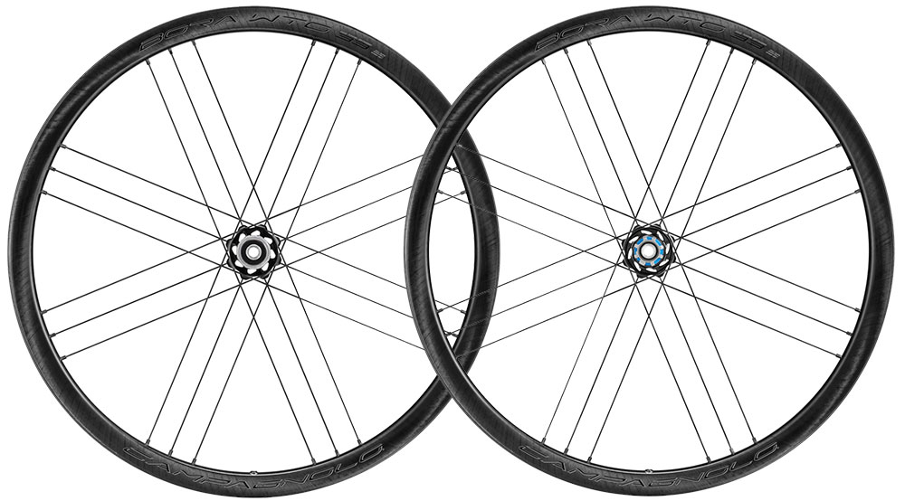 Juego de ruedas BORA WTO 33 Dark Label Disc Campagnolo N3W Carbon