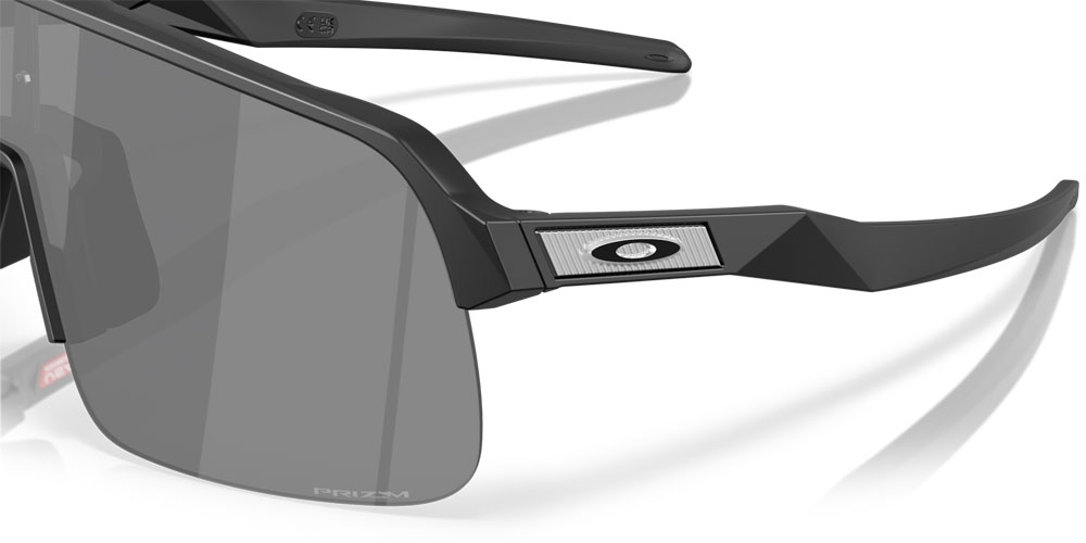 Oakley_0OO9496__949601_ (3).jpg