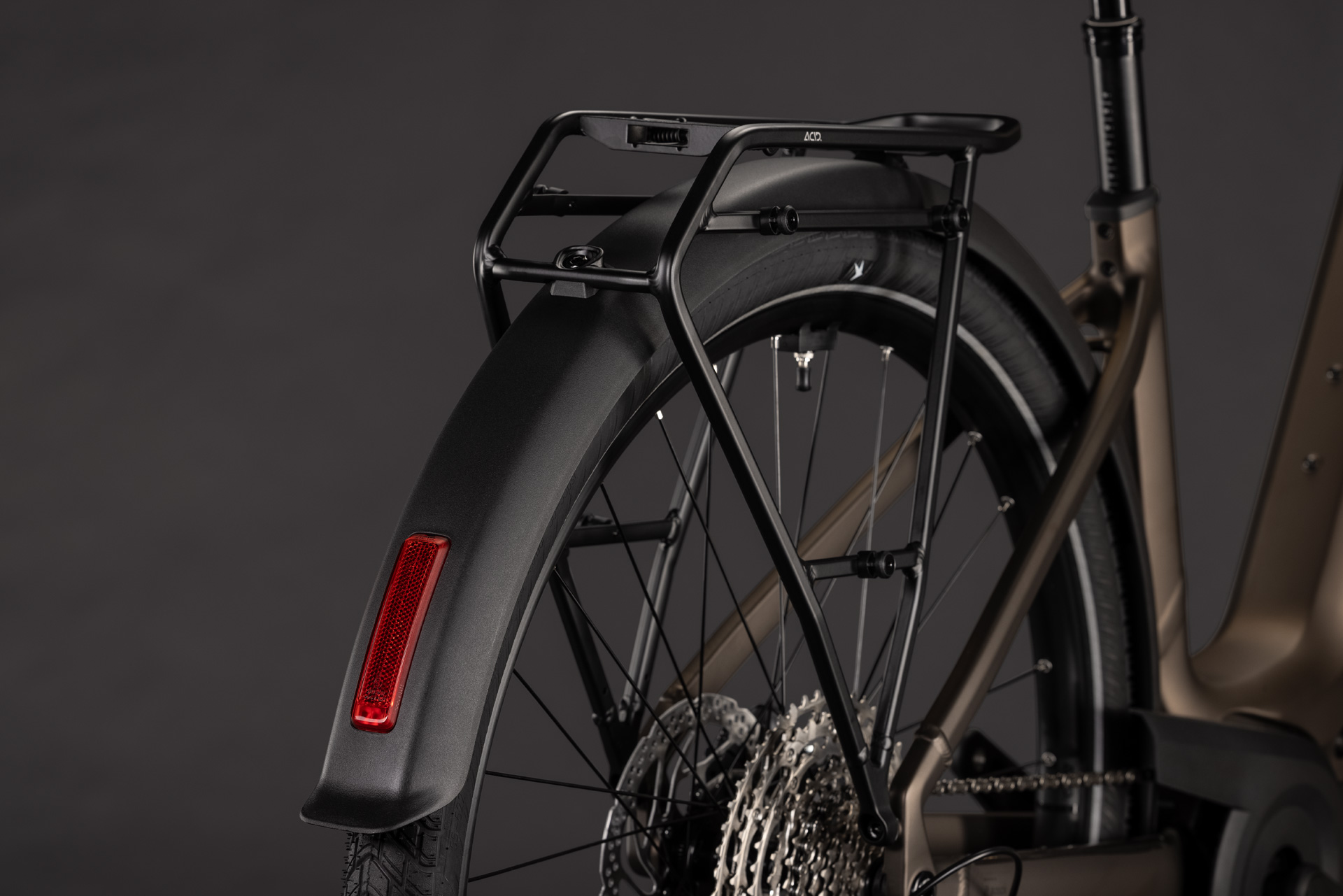 Touring Hybrid Pro 800 metallicumbra´n´black Easy Entry