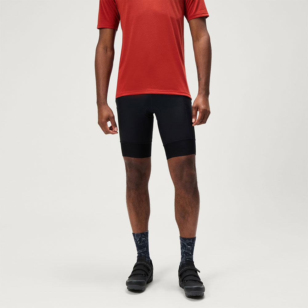 Endura_R-E8142BK _Loop_Waist_Radhose_mit_Polster (3).jpg
