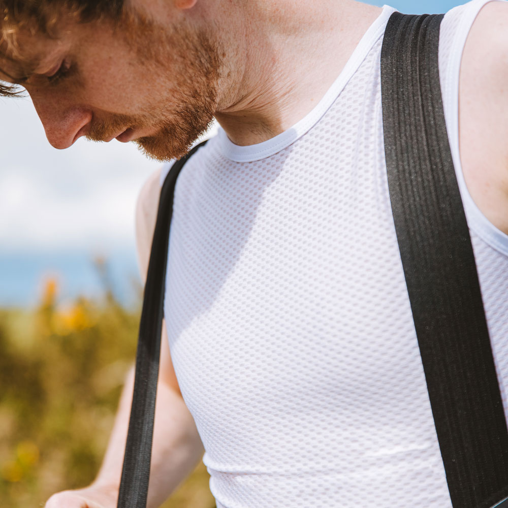 GripGrab_Ultralight-Mesh-Baselayer-Unterhemd-ärmellos_601502553_6.jpg