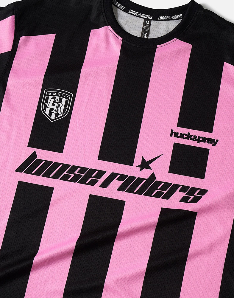 LooseRiders_LR-TMJL-2531_Derby_Pink_MTB_Langarmtrikot (5).jpg