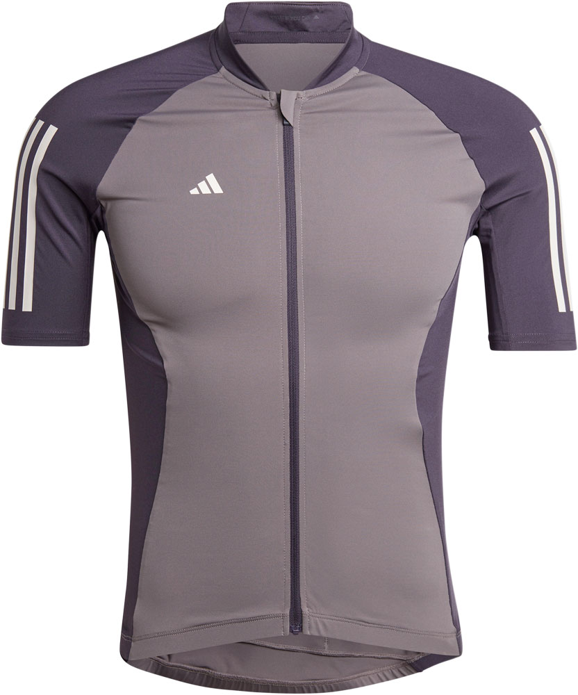 adidas_Ess-Trikot_IT3425_ (1).jpg
