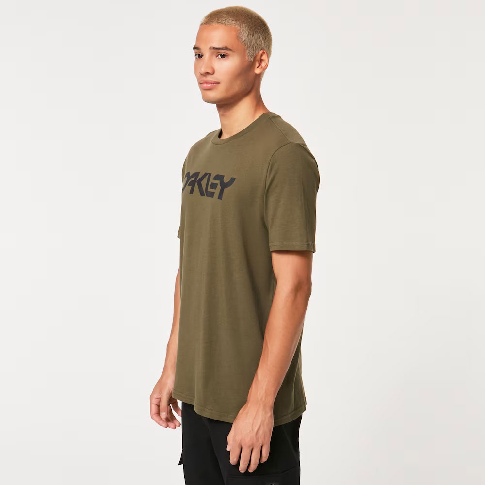 Oakley_FOA404011 _Mark_II_2_0_T_Shirt (2).jpg