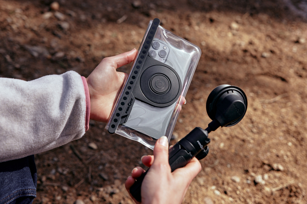 Fidlock VC-01100 (BLK) 20113731 VACUUM Uni Phone Case Magnetic - Smartphone Schutzhülle 10.jpg