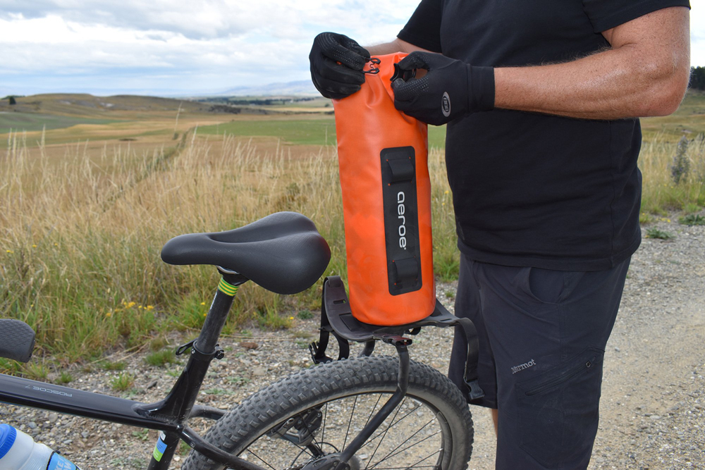 aeroe 20114000 Heavy Duty Drybag 8L 10.jpg