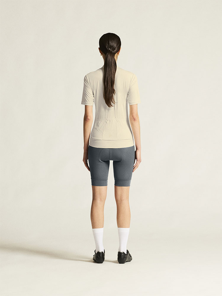 Core Endurance - Short de cyclisme pour femmes avec rembourrage