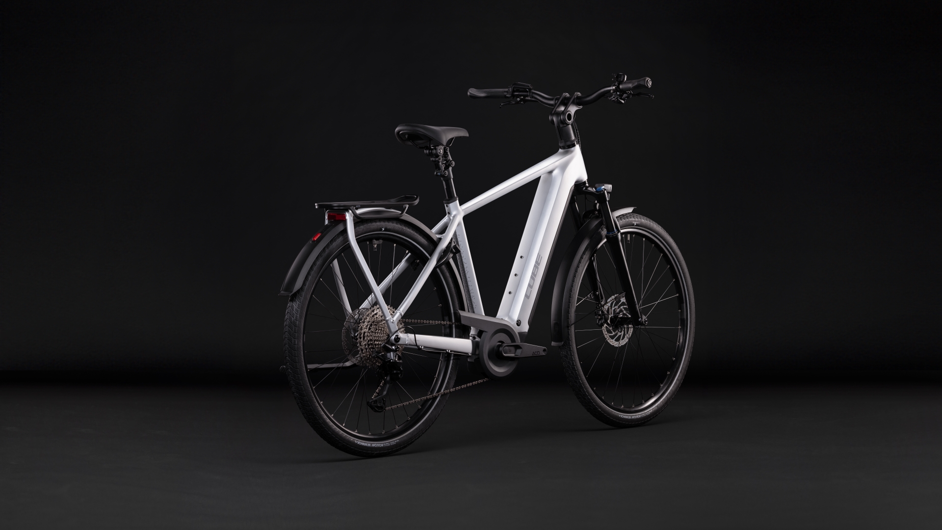 Kathmandu Hybrid ONE 800 silverstar´n´reflex