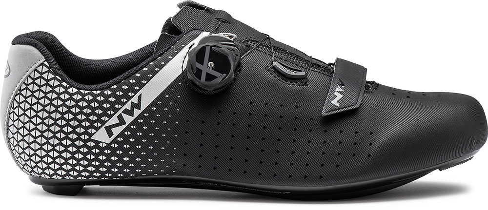 Northwave_Core_Plus_2_Wide_Rennradschuhe_80211014_17 (2).jpg