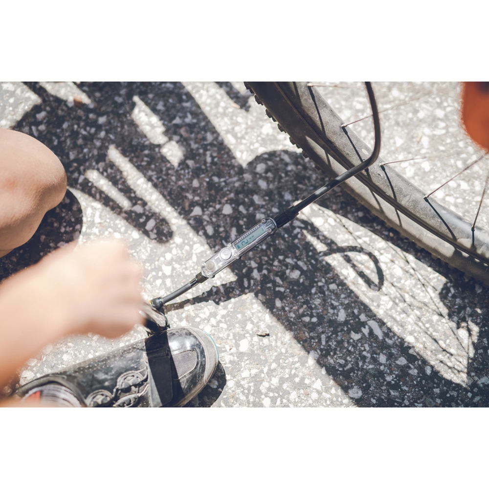 Micro_Floor_Digital_2019-04-15_Lezyne-2001_1800x1800.jpg