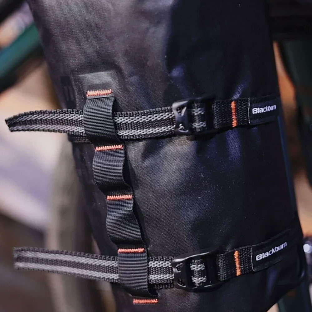 Blackburn-Outpost-Elite-Cargo-Bag-7149608-(8).jpg