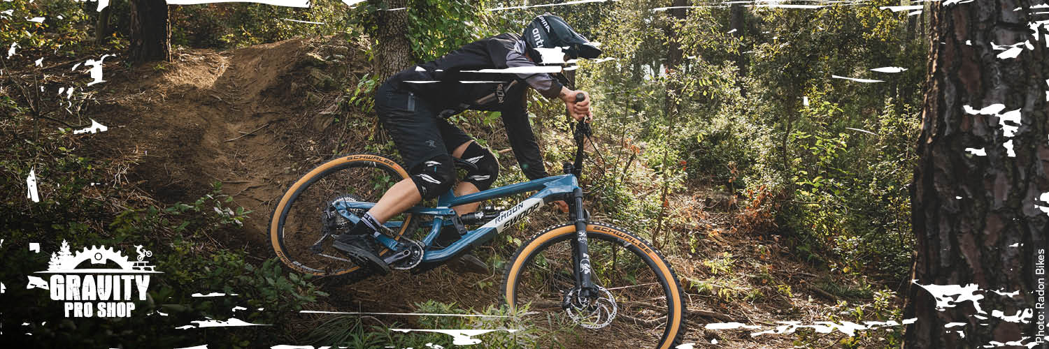 gravityproshop_bikes.jpg