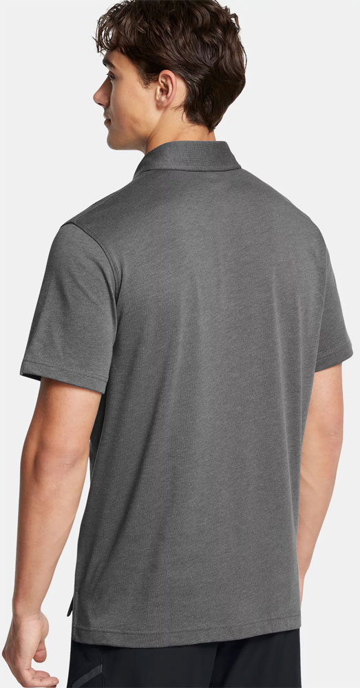 UnderArmour_1386608-025-(2).jpg