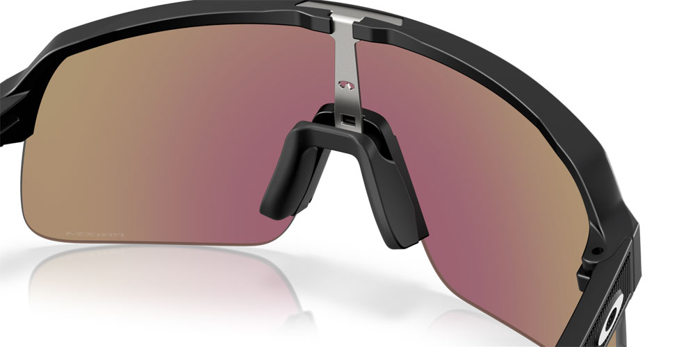 Oakley_0OO9496__949605_ (4).jpg